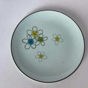 Nobility Permaware Mist Bread & Butter 1950's Green Background Outlined Flowers